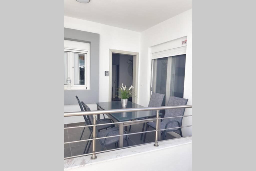 Polychrono New 2 Bedroom Apt. Just By The Sea! Luaran gambar